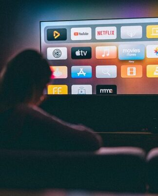 Sony Bravia 7 II wygląda jak droższy model. Czy pod obudową też kryje się flagowiec